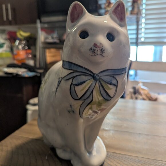 CUTE Vintage N.S. Gustin Hand Painted Wite Ceramic Cat Floral Pattern 14" - Picture 8 of 9